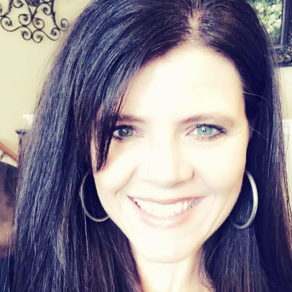 Meet your Posher, Holly